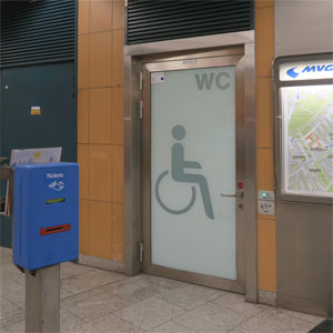 WC U- Bahnhof Mangfallplatz Foto0